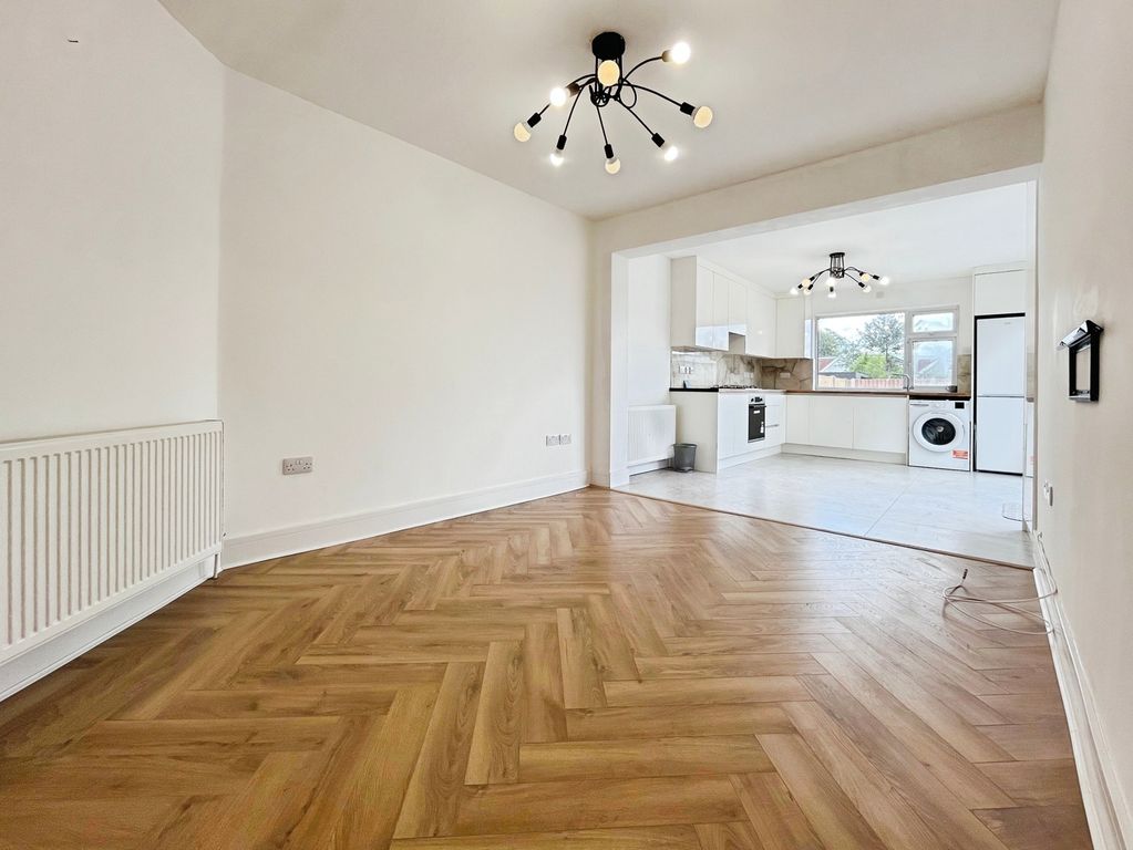 Property photo 2 of 13 Reception Room
