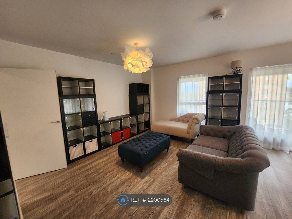 Property photo 1 of 23