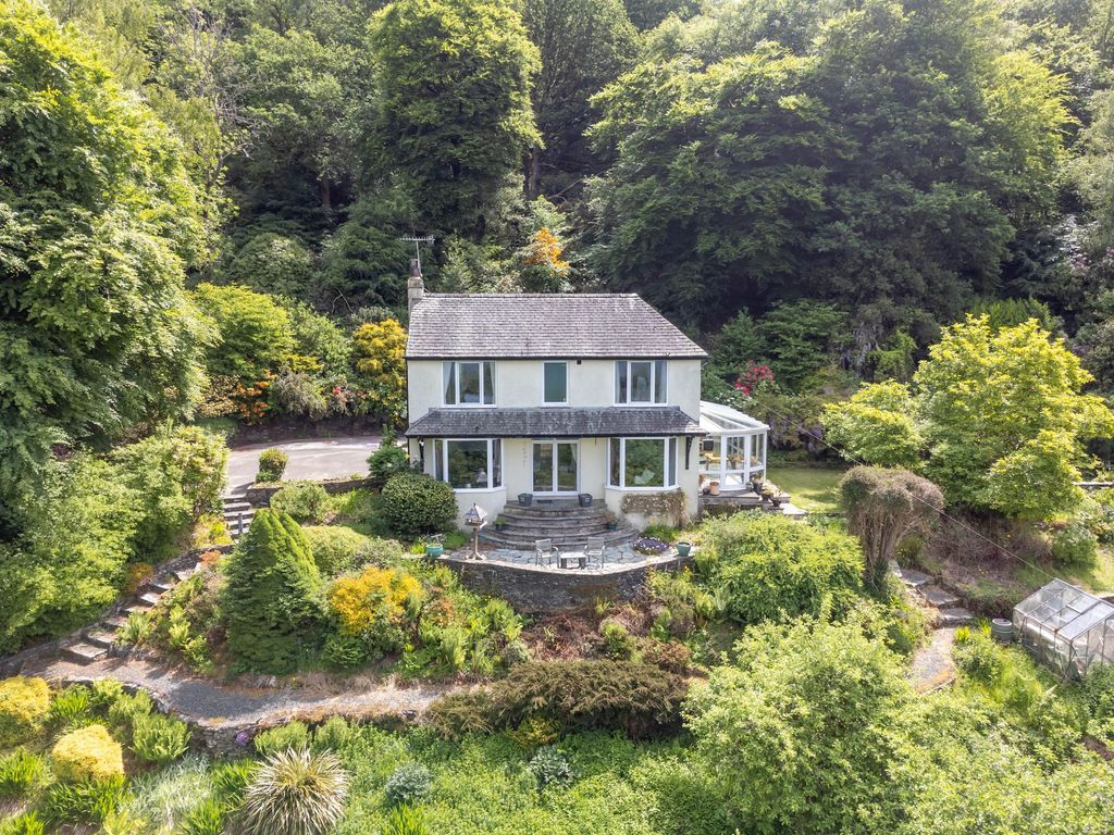 Property photo 3 of 37