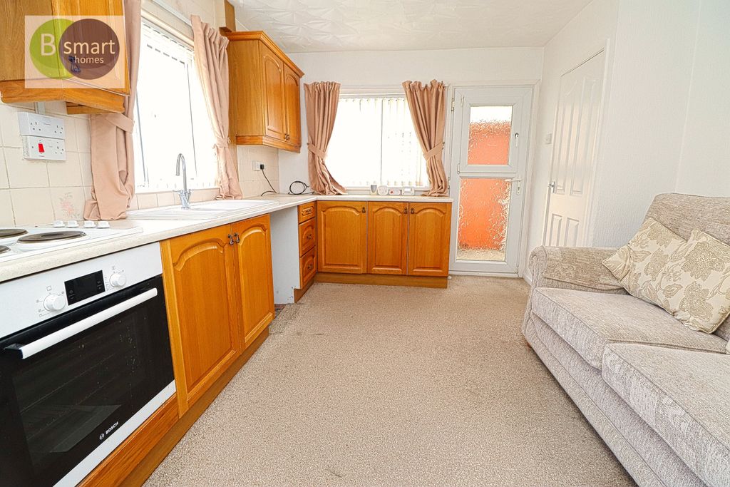 Property photo 3 of 16 Img_0597