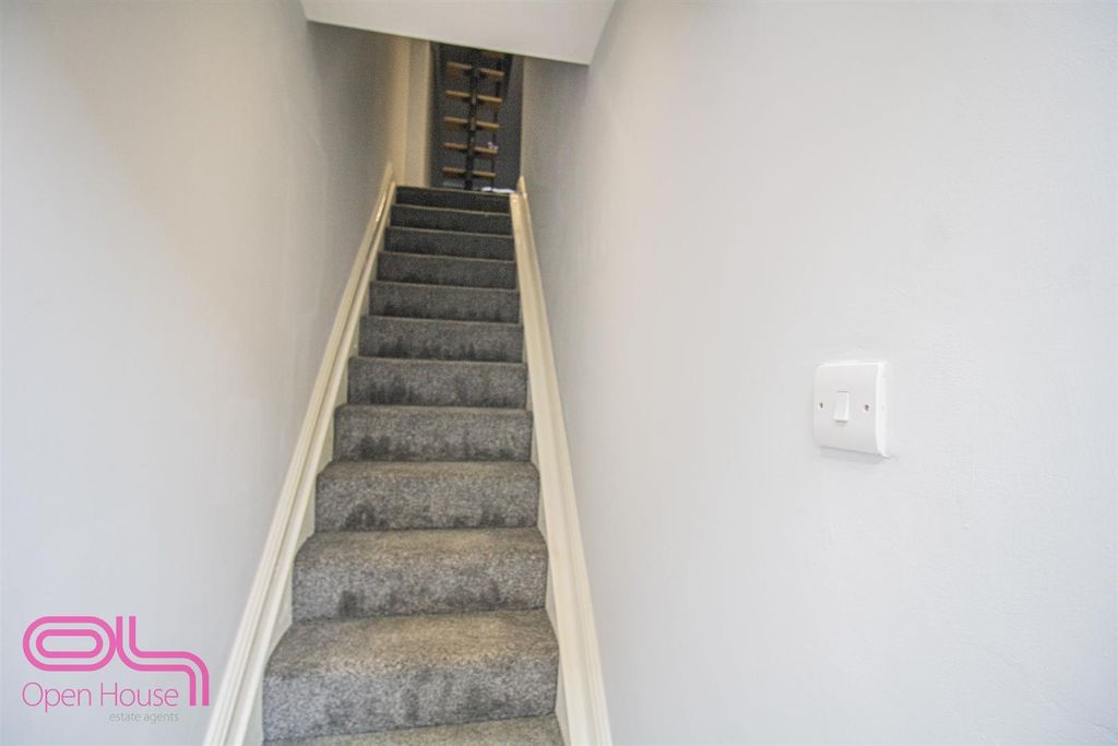 Property photo 1 of 9 545.Jpg