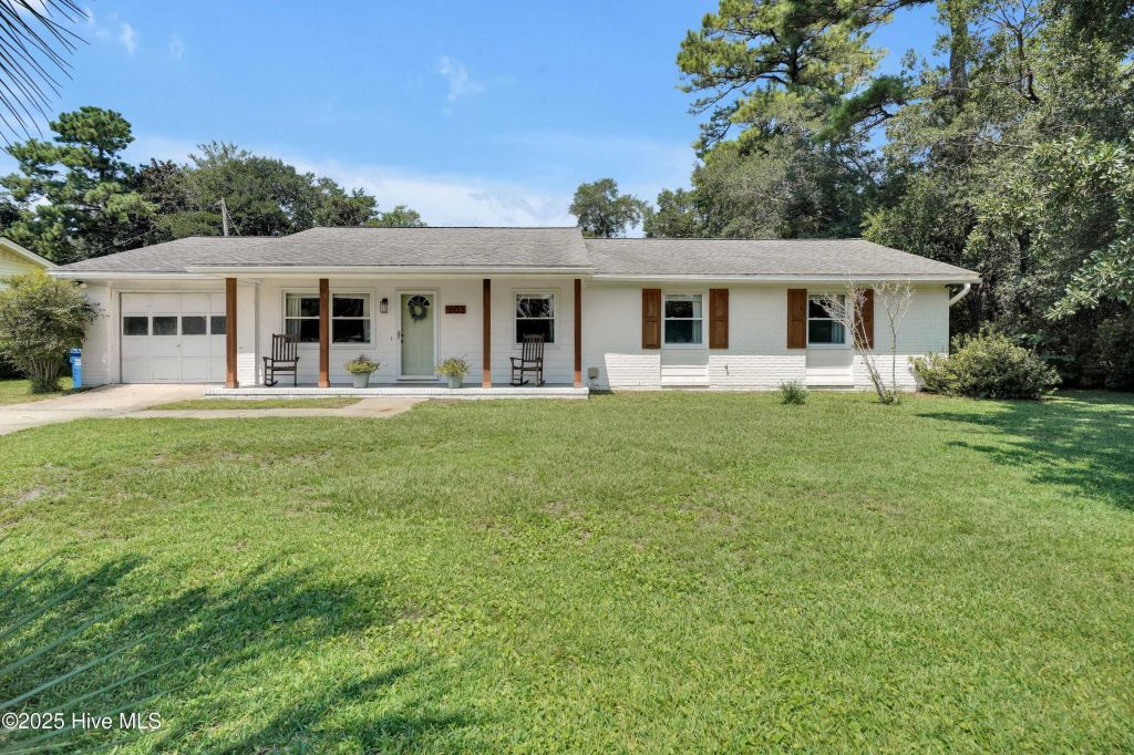 Property photo 1 of 30