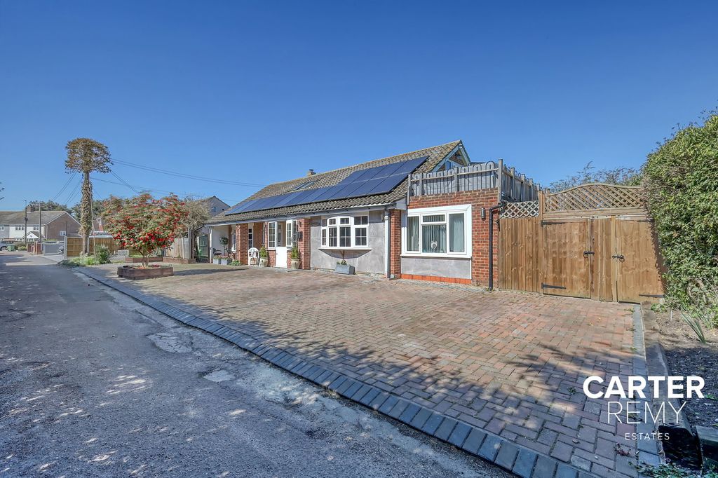 Property photo 1 of 33