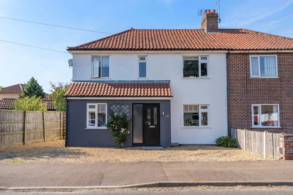 Property photo 1 of 28