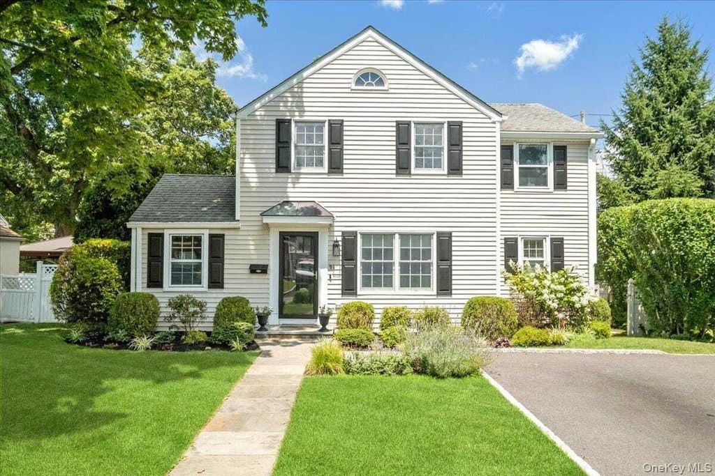Property photo 1 of 31