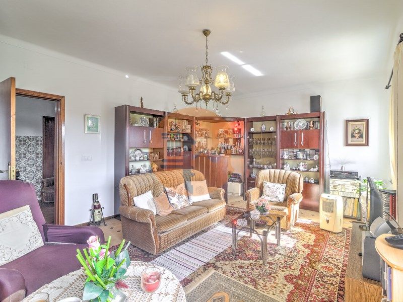 Property photo 3 of 55