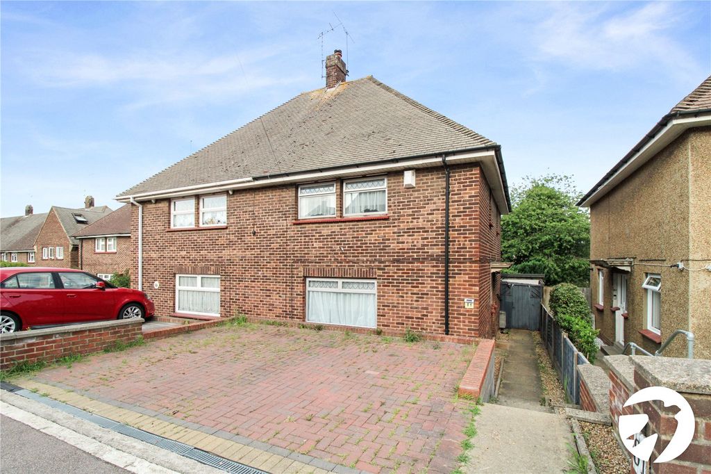 Property photo 1 of 16 Front