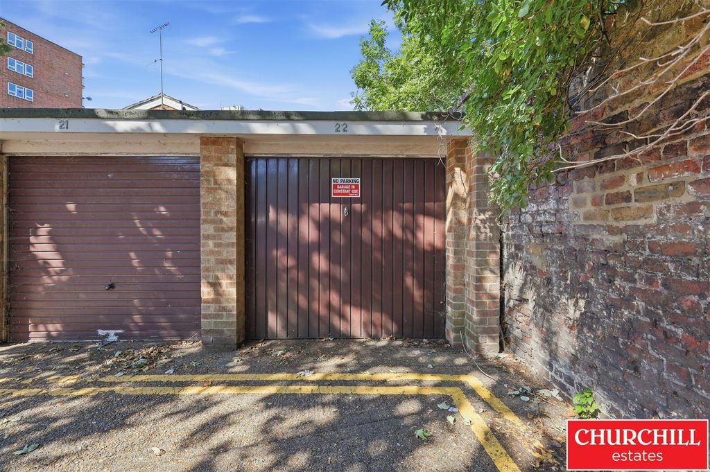 Property photo 2 of 3