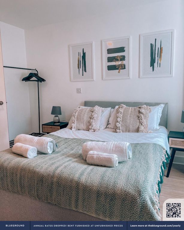 Property photo 3 of 25 Bedroom