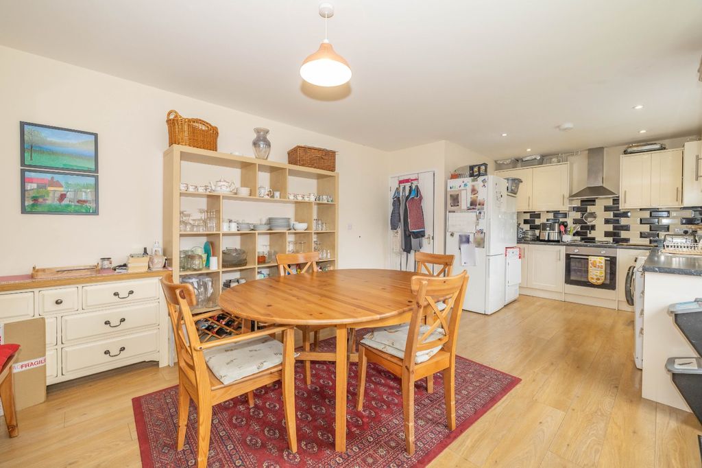 Property photo 2 of 10 Picture 2