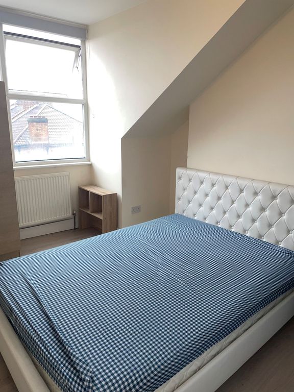 Property photo 2 of 3