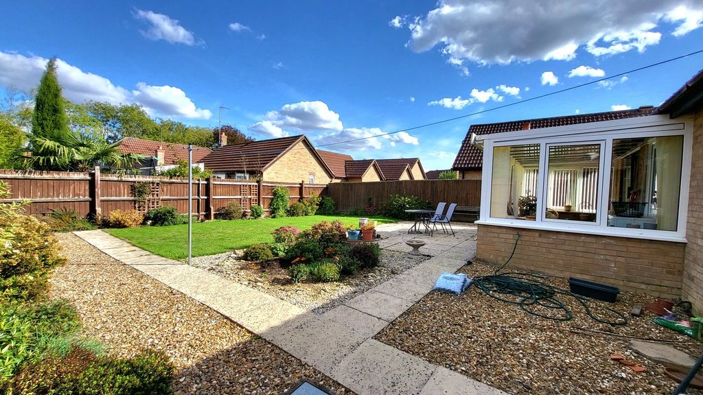 Property photo 3 of 14