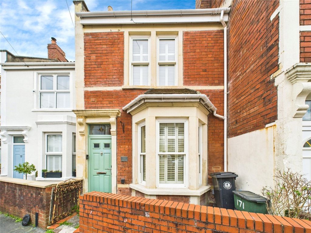 Property photo 2 of 18 Picture No. 29