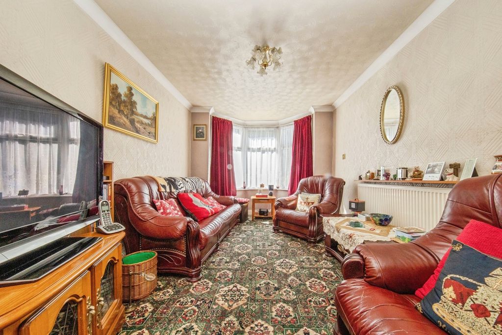 Property photo 2 of 13 Pbox-Img.Jpg