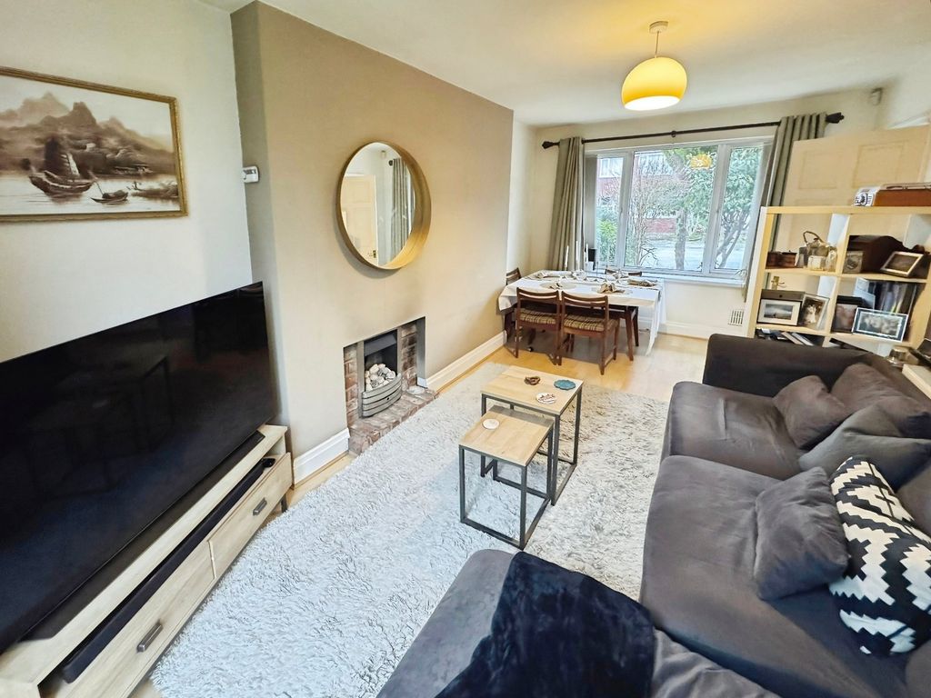 Property photo 2 of 13 Picture 2