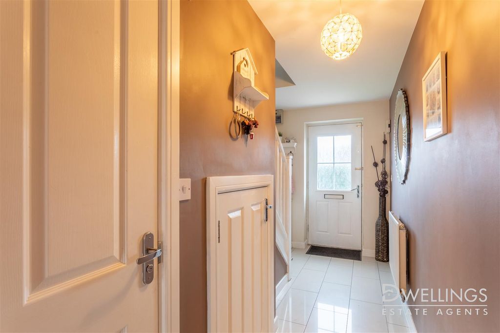 Property photo 2 of 22 Dwelest - 25 Bridgewater Road, De14 2Gd-0008.Jpg