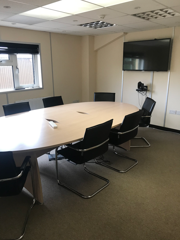 Property photo 3 of 6 Office/Meeting Room