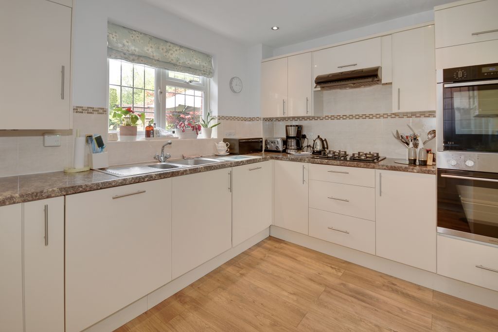 Property photo 3 of 20 Dsc_0945_Hdr