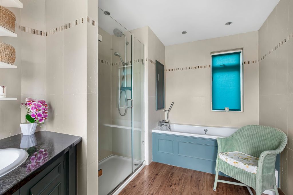 Additional image 26 of 4 bed detached house for saleGlen Road, Bingley BD16