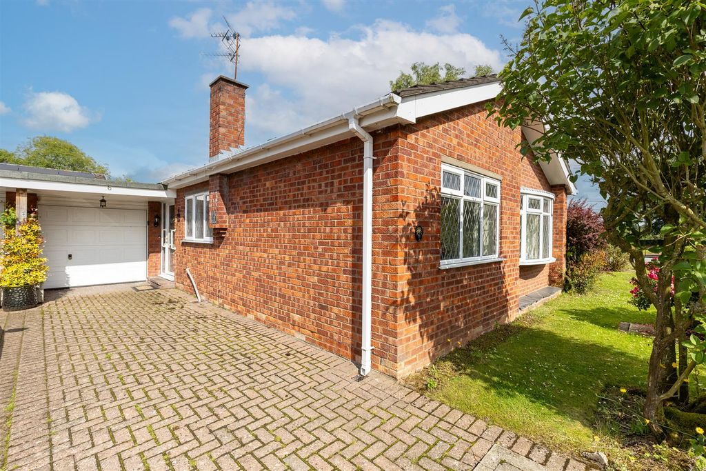 Property photo 1 of 14 6Tollgatedrive-2.Jpg
