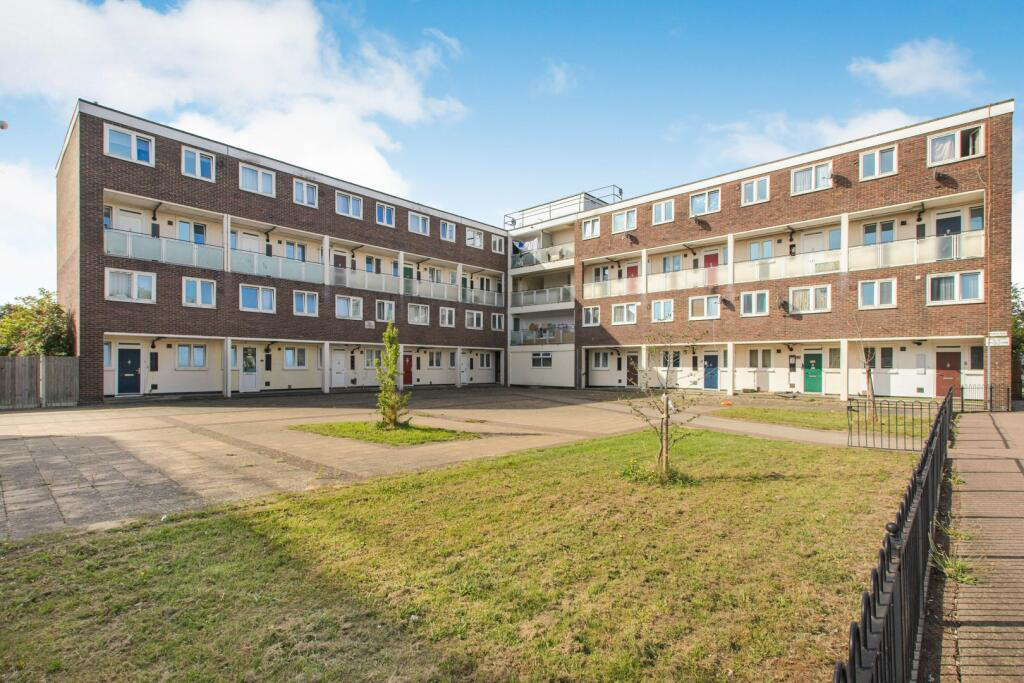 Property photo 1 of 12