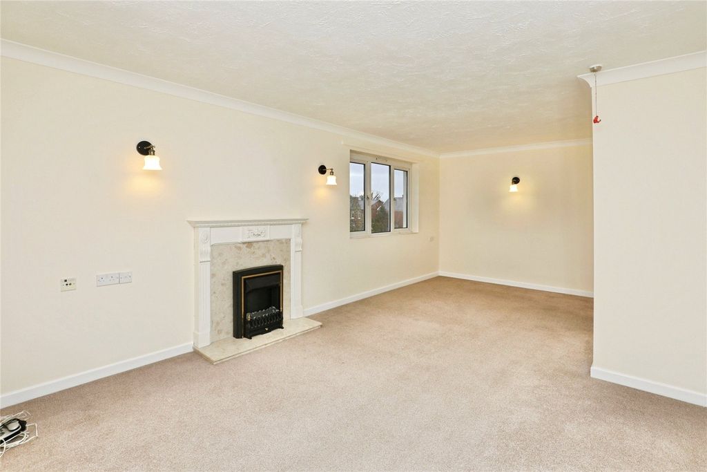 Property photo 2 of 13 Living Room