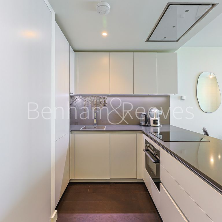 Property photo 2 of 36