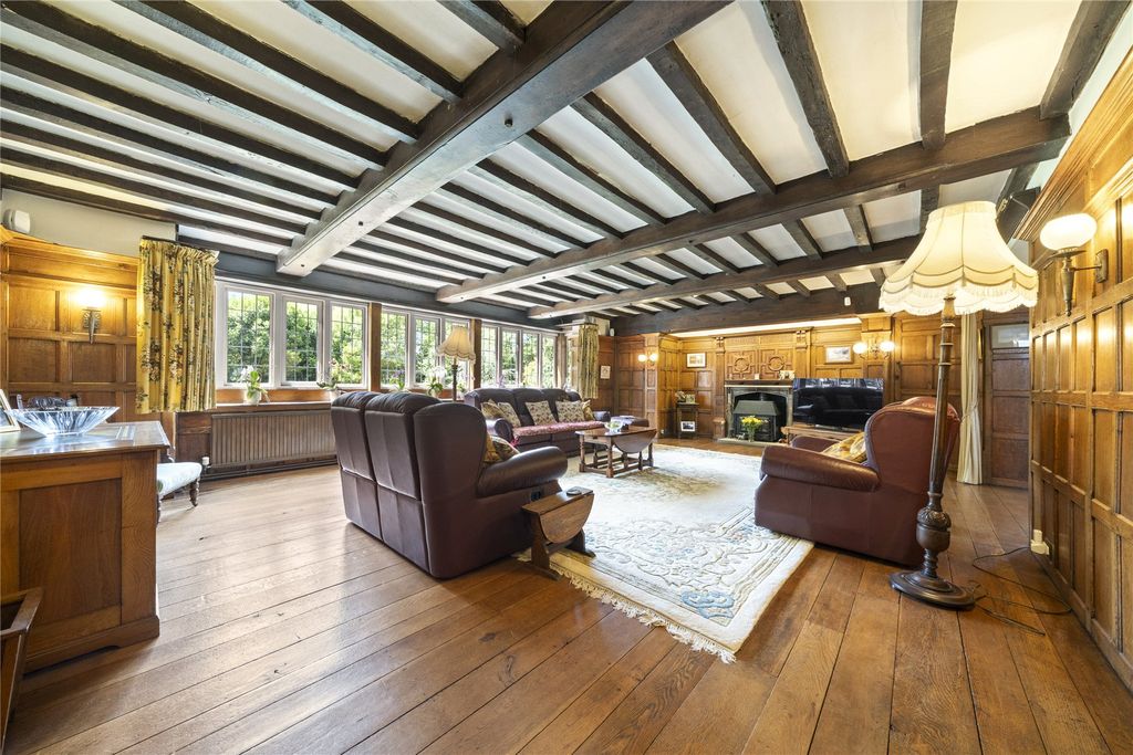 Property photo 3 of 25 Drawing Room