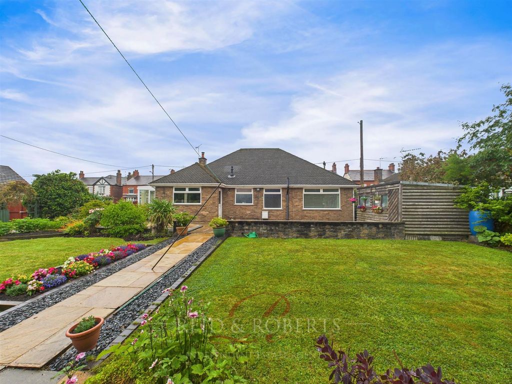 Property photo 1 of 30 Cam05148G0-Pr0046-Still028.Jpg