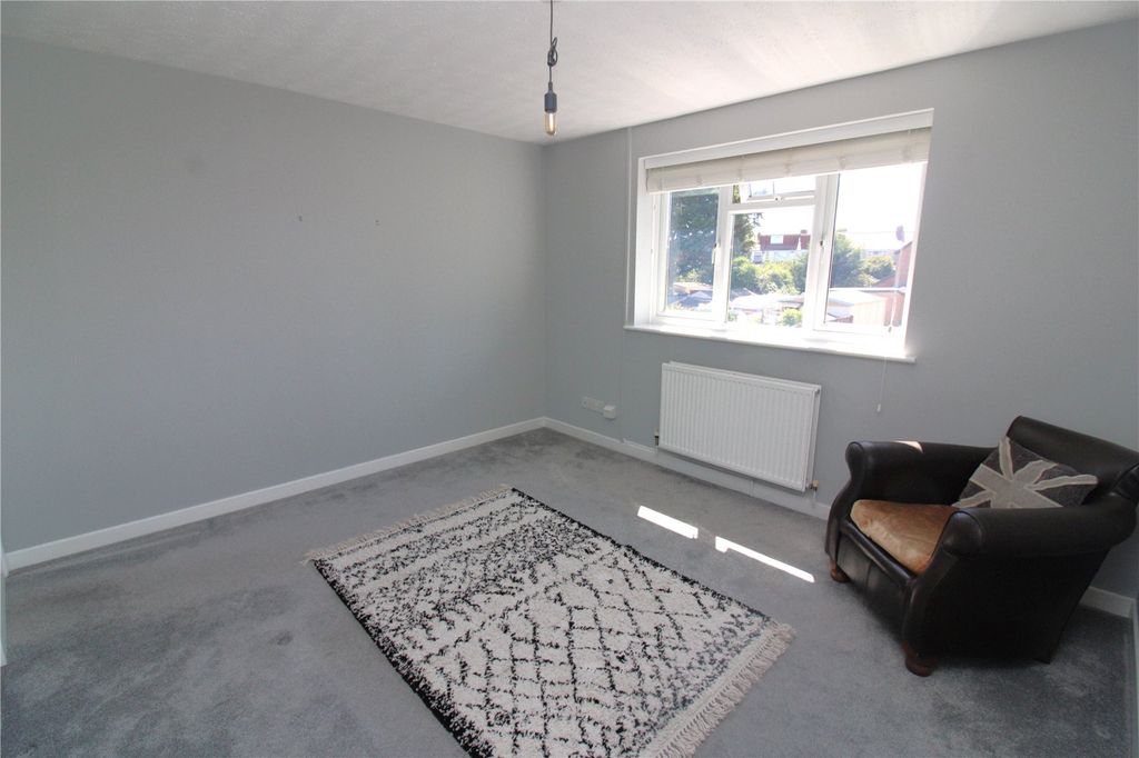 Property photo 2 of 13 Picture No. 09