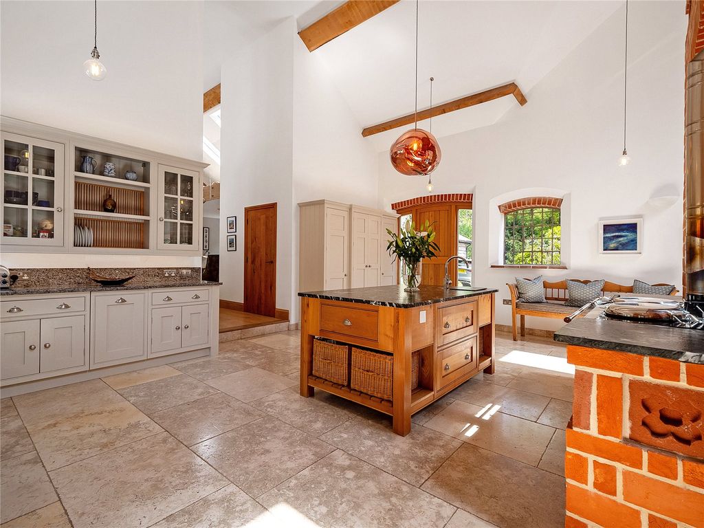 Property photo 3 of 32 Kitchen