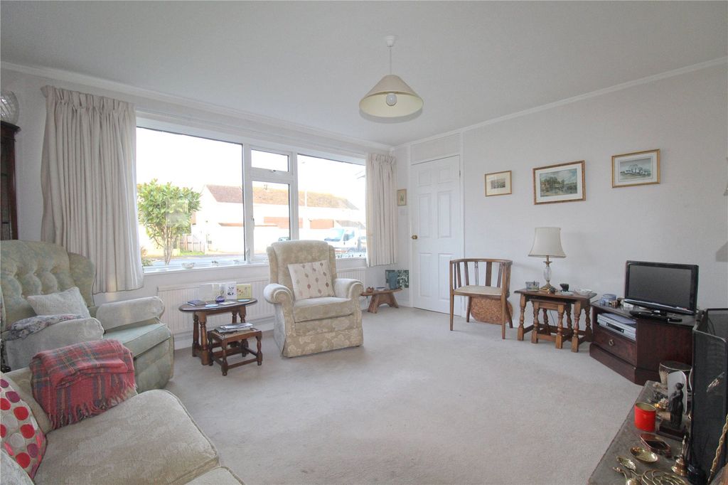 Property photo 3 of 15 Picture No. 11