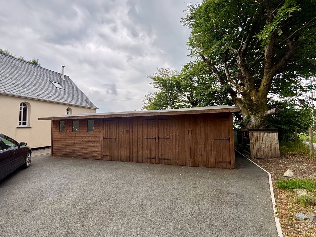 Property photo 3 of 26