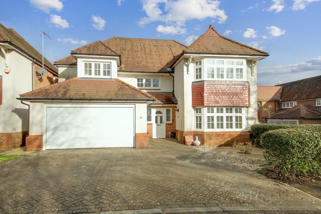 Property photo 1 of 29