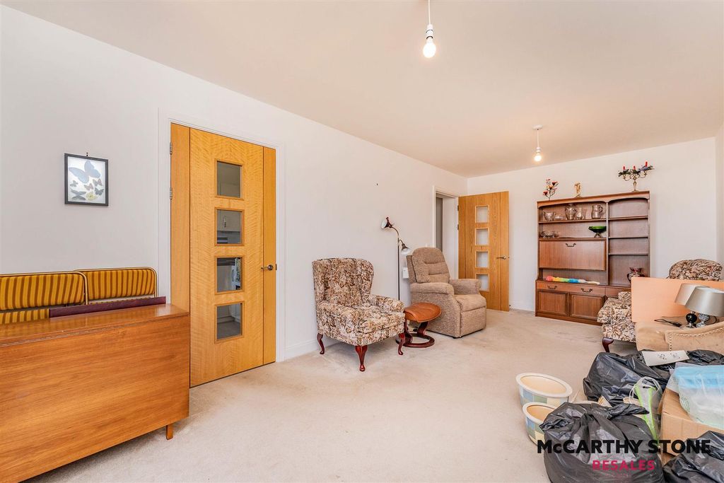 Additional image 6 of 1 bed flat for saleElizabeth Place, Trimbush Way, Market Harborough LE16