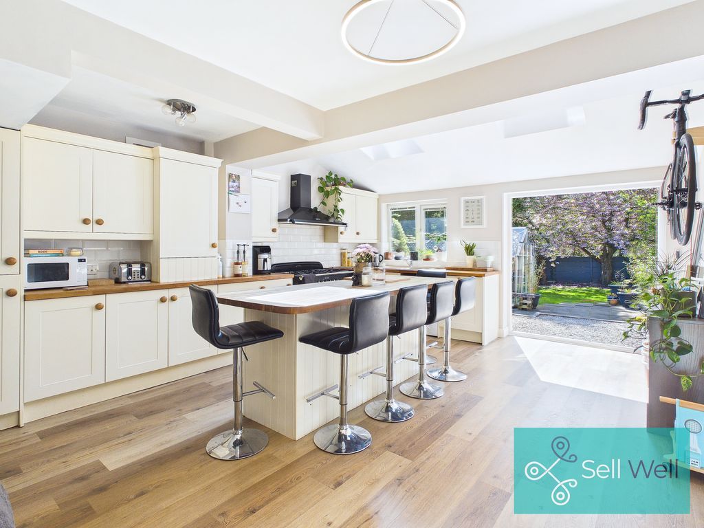 Property photo 3 of 19 Kitchen/Diner