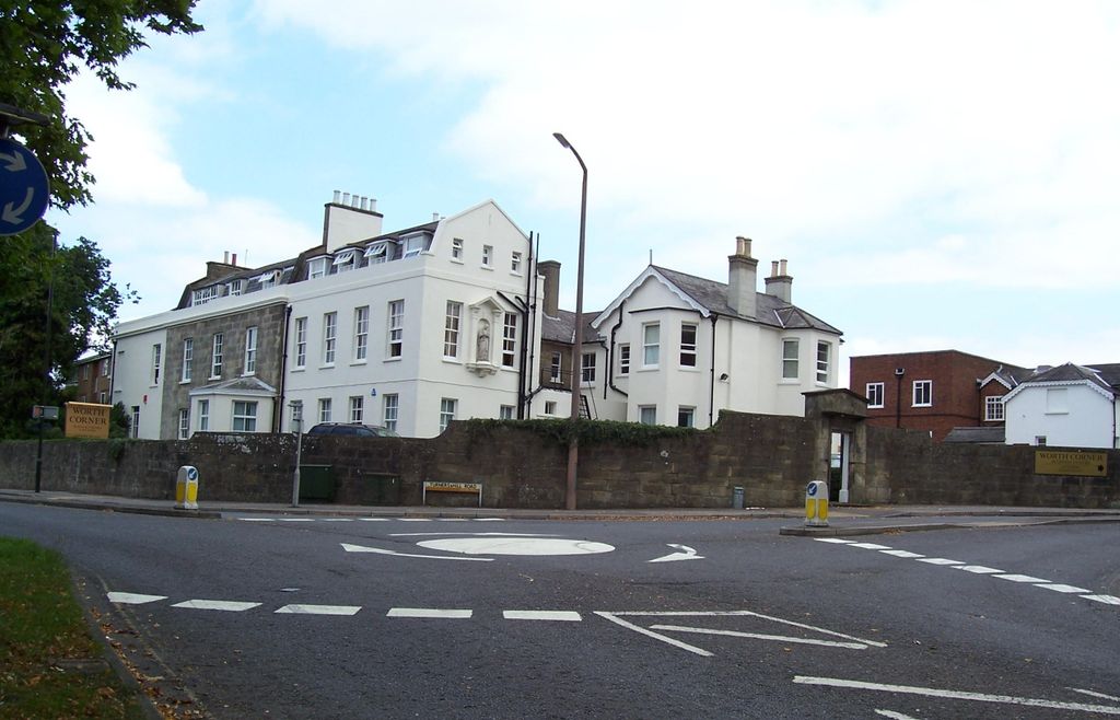 Property photo 1 of 1