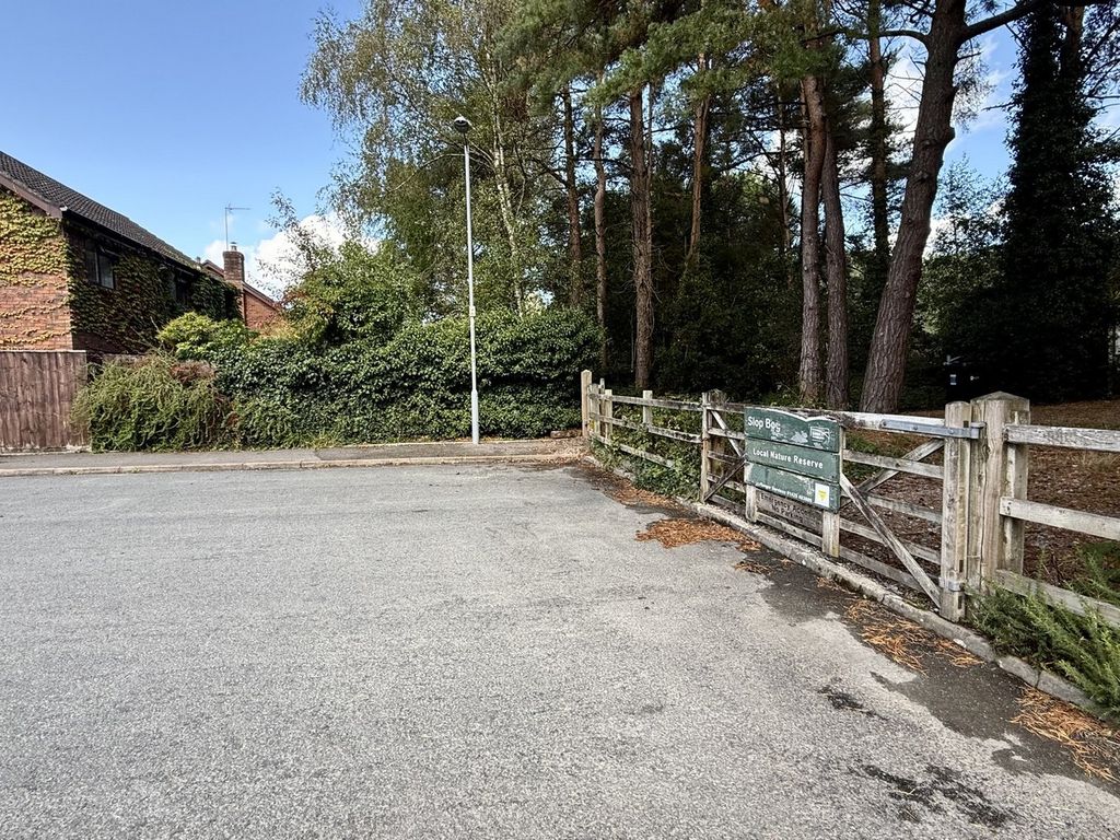 Property photo 3 of 28