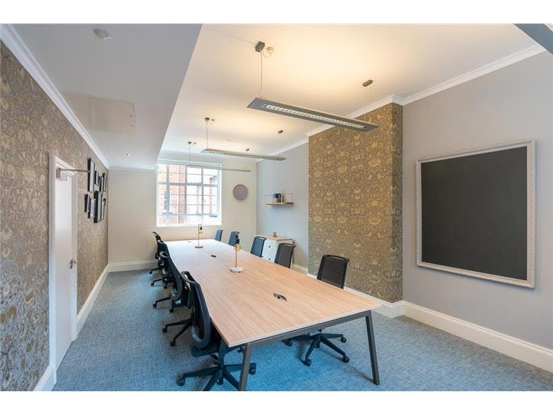 Property photo 3 of 8 Photo 3