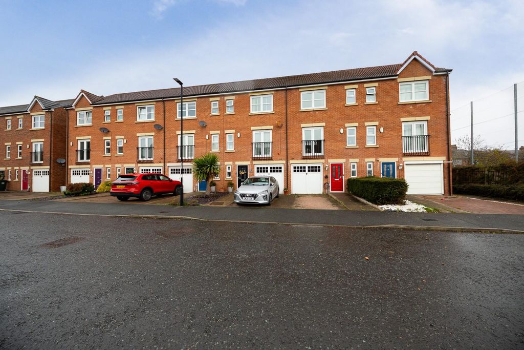 Property photo 1 of 14 Ext.-Edit.Jpg