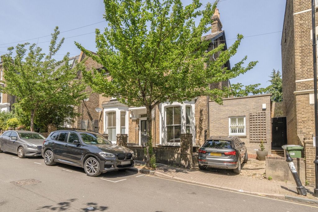 Property photo 1 of 16 Picture No. 31