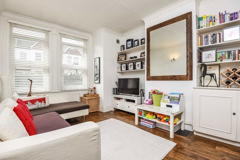 Property photo 1 of 6