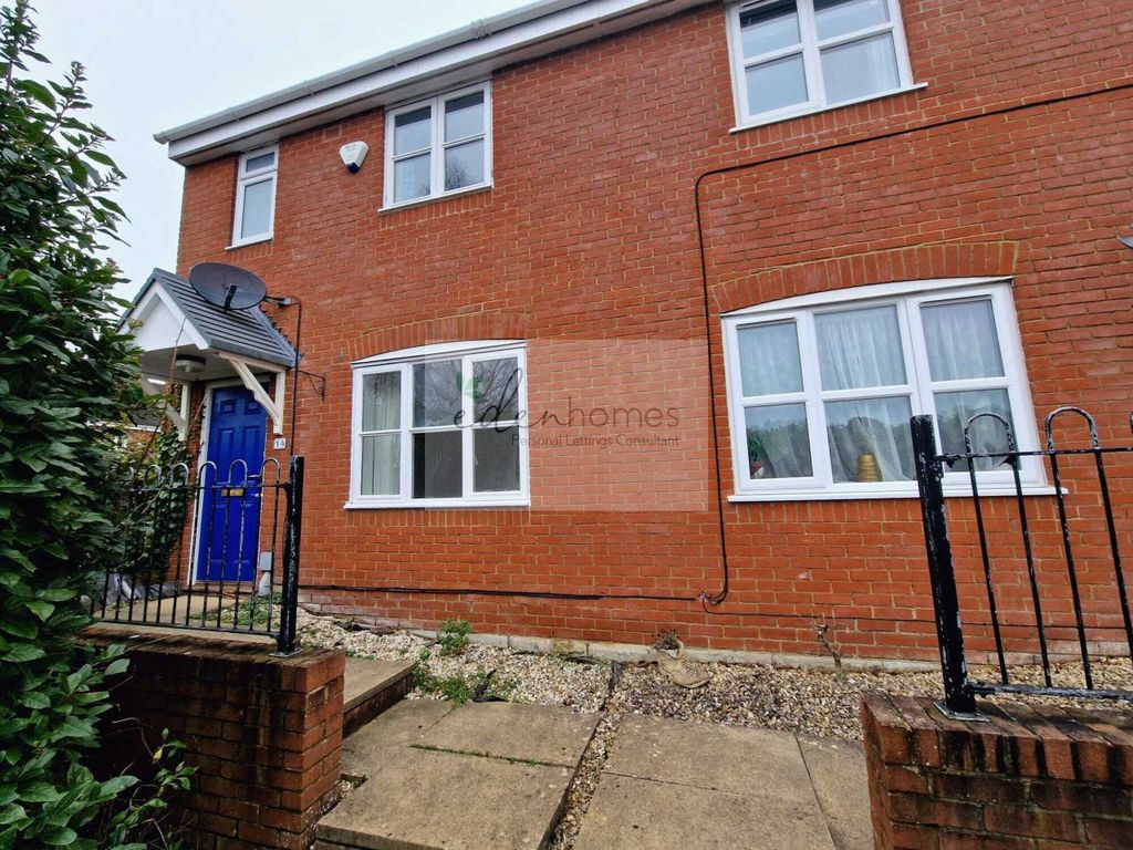 Property photo 1 of 13 Front