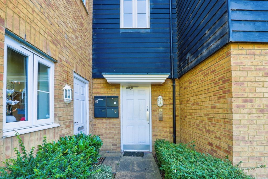 Property photo 2 of 15 Pbox-Img.Jpg