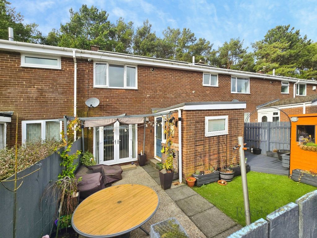 Property photo 1 of 21 Picture No. 19