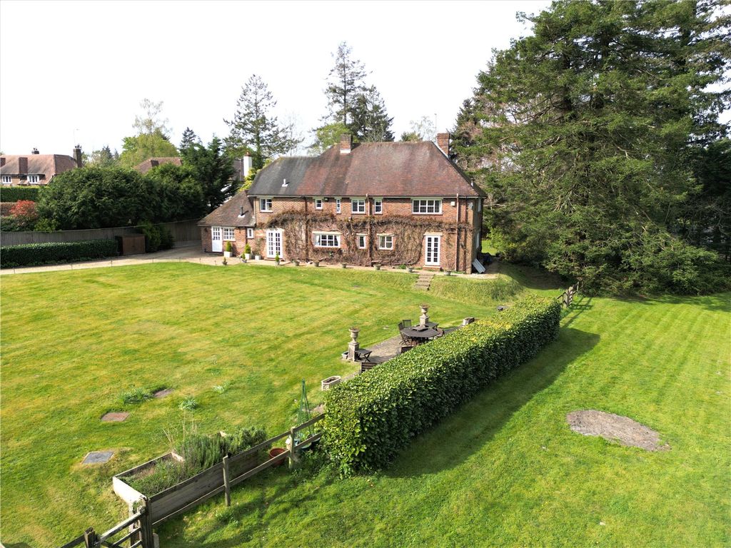 Property photo 3 of 18 Picture No. 04