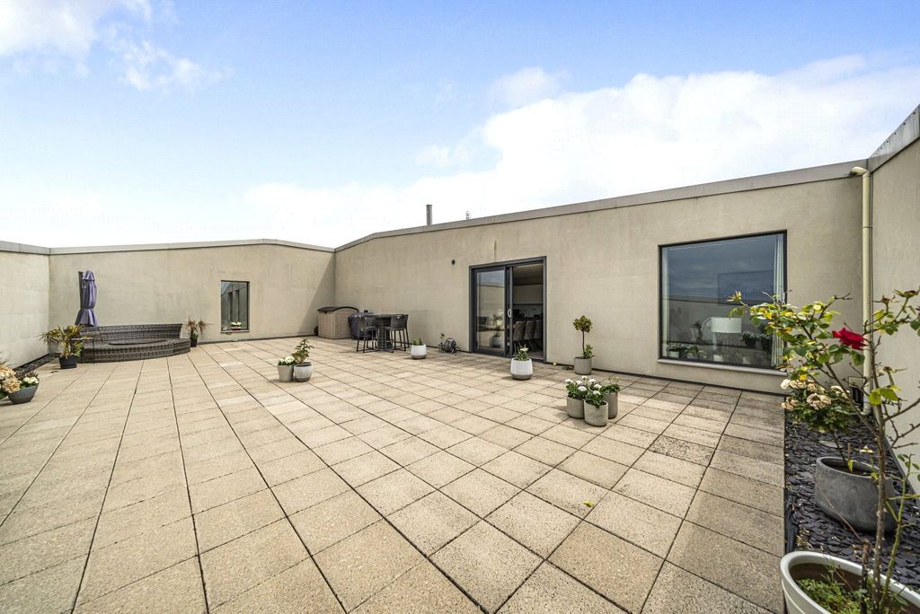 Property photo 1 of 12 Picture No. 01