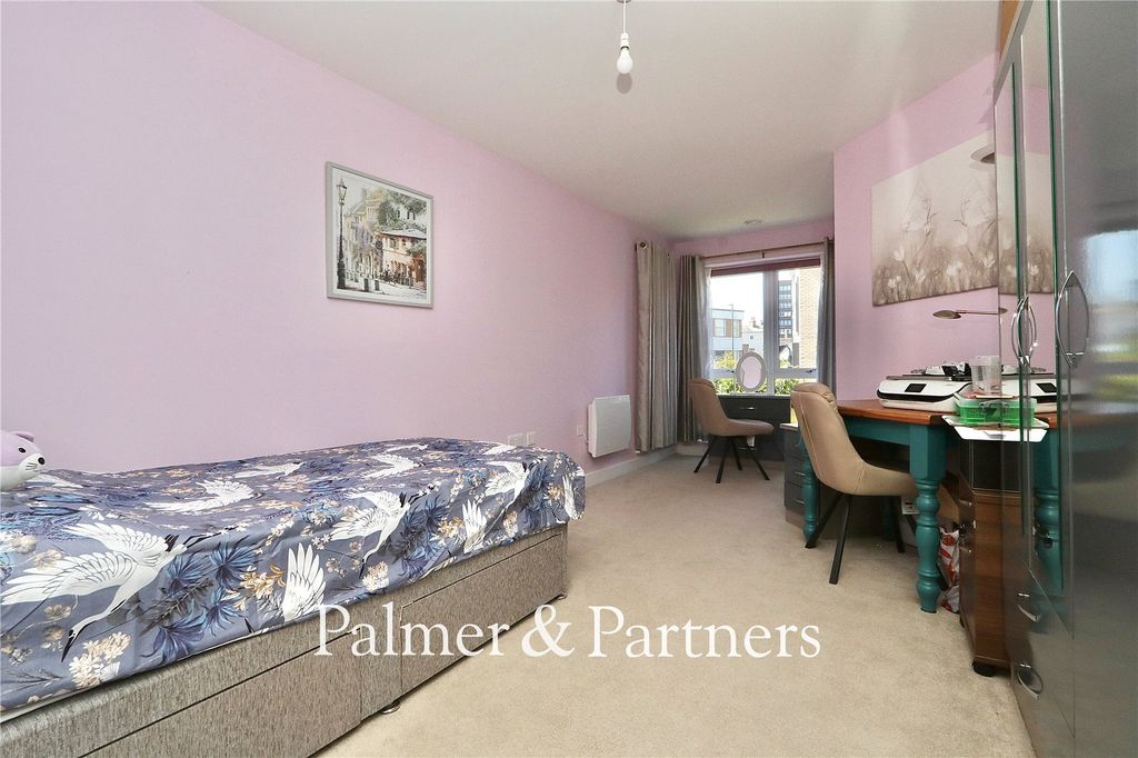 Additional image 14 of 2 bed flat for saleLower Brook Street, Ipswich, Suffolk IP4