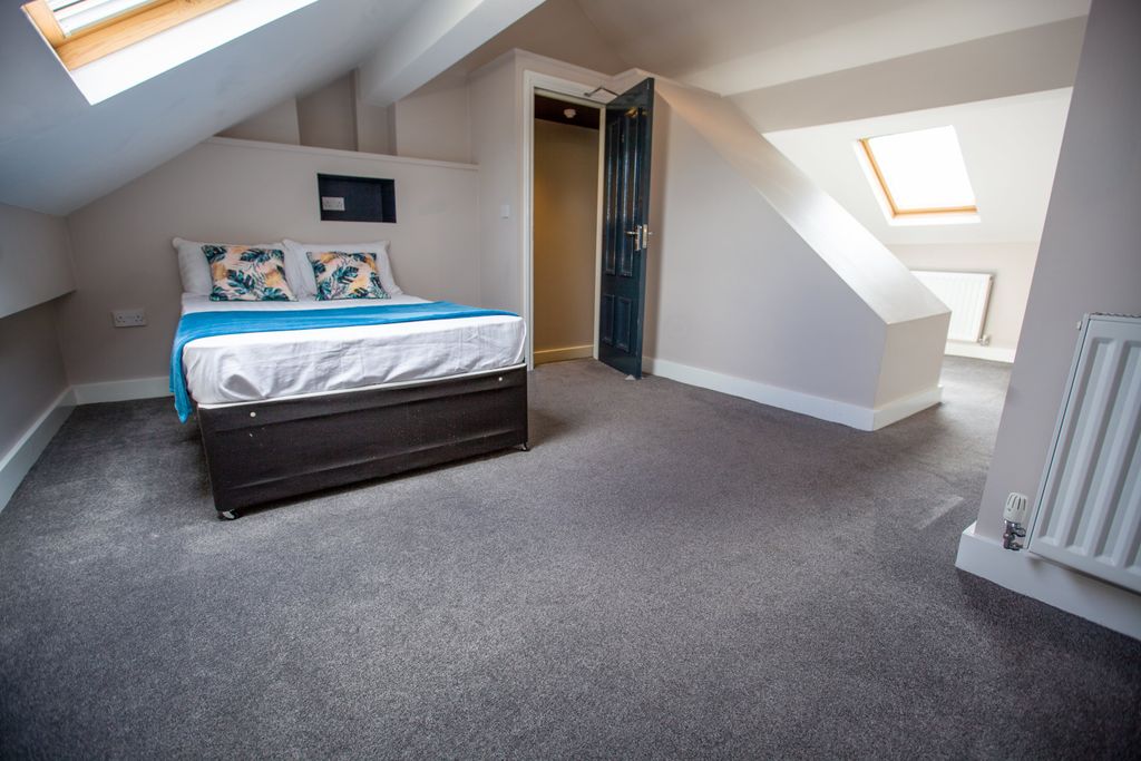Property photo 2 of 5 Img_8598