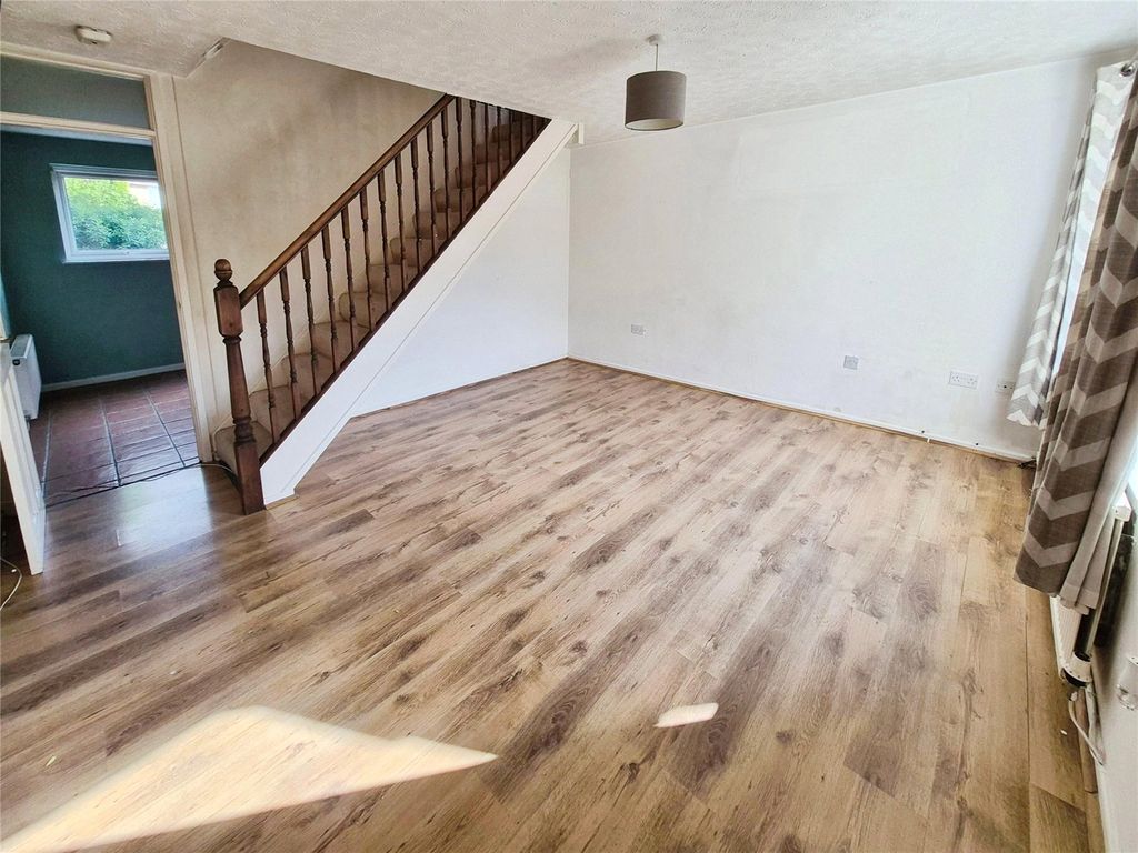 Property photo 3 of 9 Picture No. 10